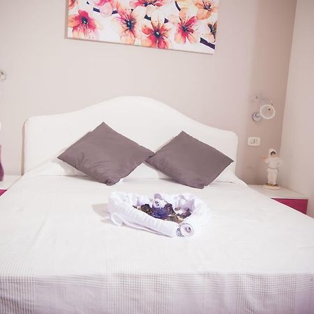 B&B Lungomare Νάπολη Δωμάτιο φωτογραφία